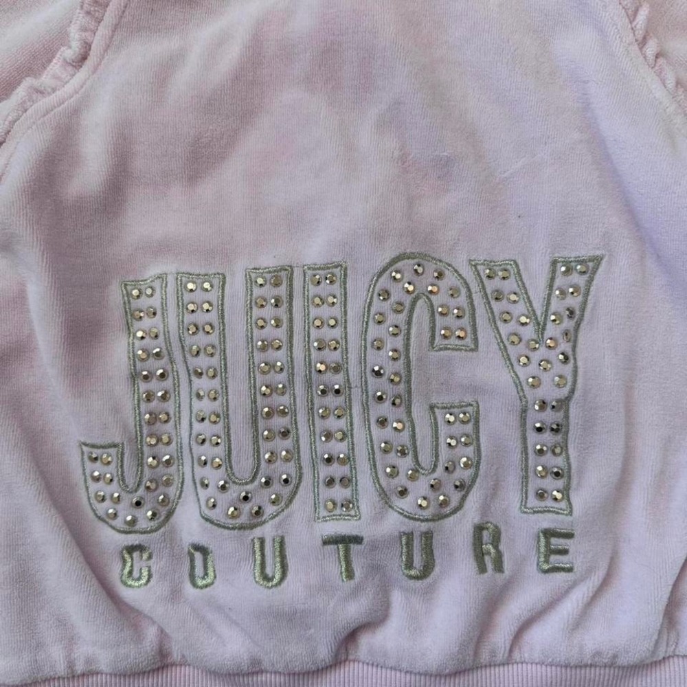 Y2K 2000s style Pink Juicy Couture hoodie - Picture 4 of 7